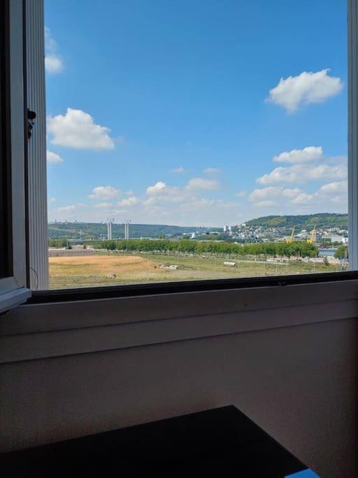 Spacieux F4 Avec Vue Panoramique Et 2 Places De Parking Rouen Exteriér fotografie
